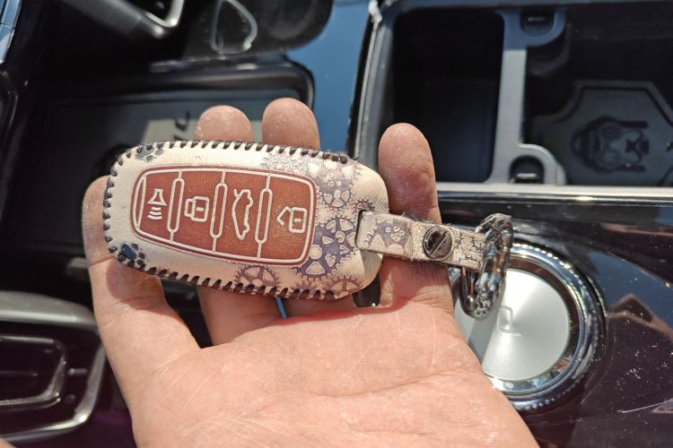 哈弗大狗 2022款 1.5T DCT两驱马犬追猎版中控内饰11