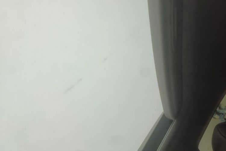 丰田 威飒 2023款 2.0L CVT两驱尊贵版局部细节22