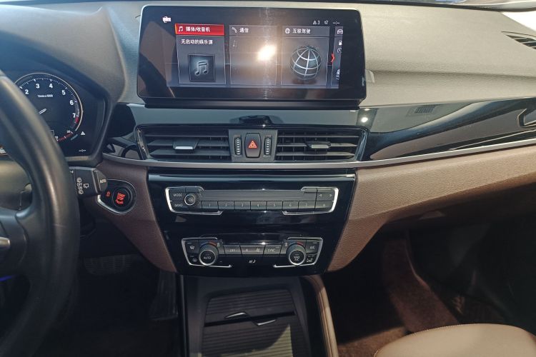 宝马X1 2022款 sDrive25Li 领先型局部细节16