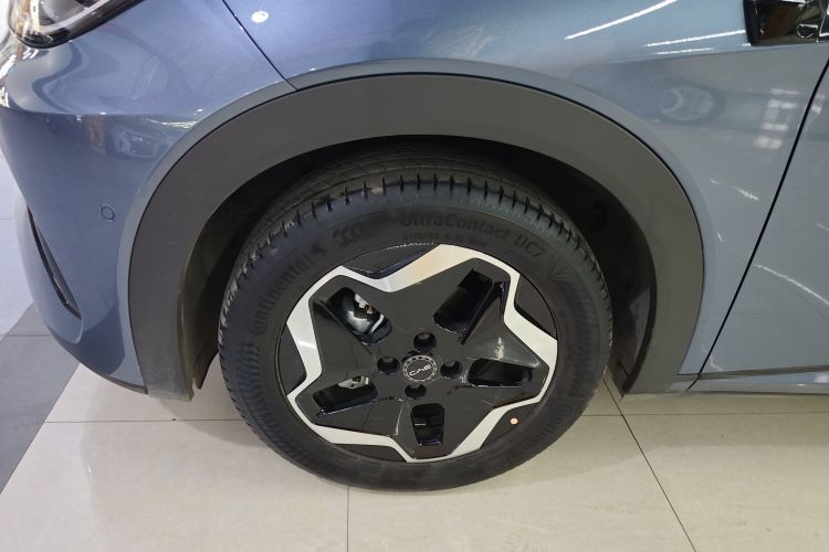 比亚迪 海豚 2025款 智驾版 420km 自由版车身外观6007