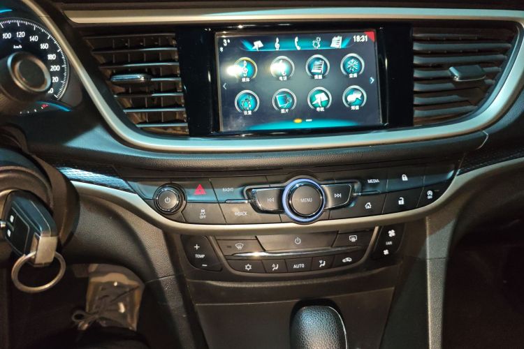 别克 阅朗 2019款 18T 自动互联精英型 国VI中控内饰16