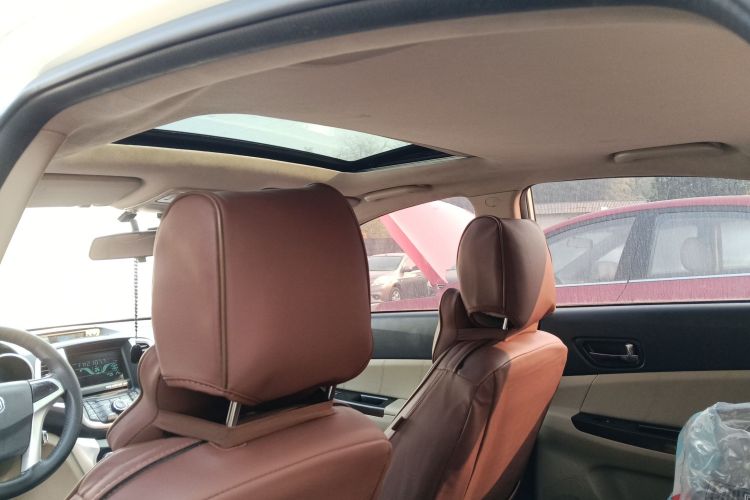 长安 逸动 2014款 1.6L 自动豪华型局部细节22