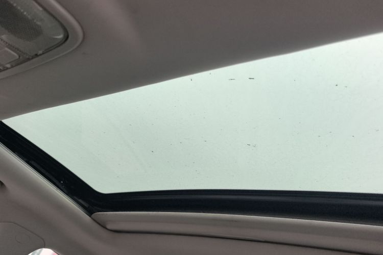 长安 逸动 2016款 XT 1.6L 手动俊酷型中控内饰22