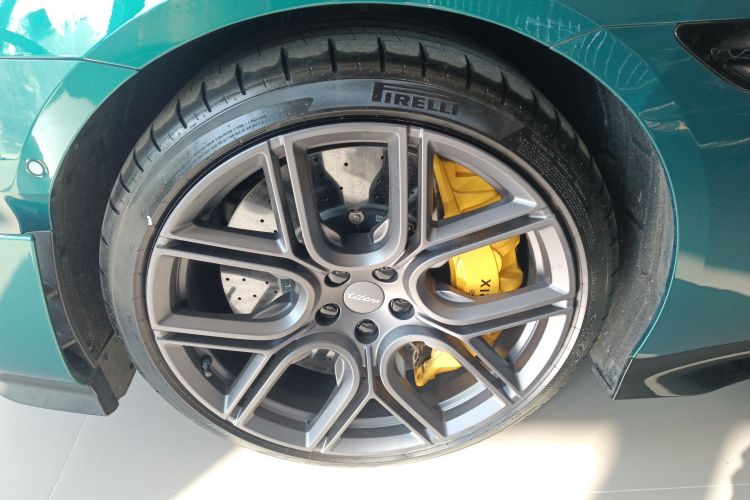 小米汽车 小米SU7 Ultra 2025款 Ultra车身外观6007