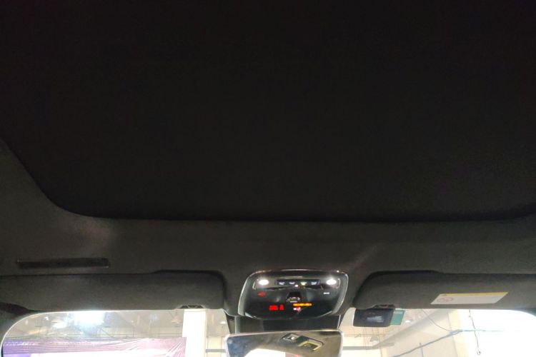 领克03 2019款 03+ 2.0TD 自动驭风版局部细节22