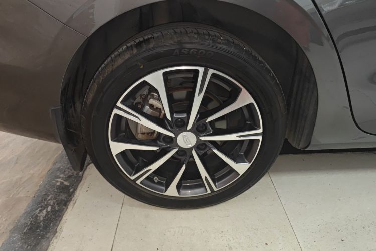 吉利汽车 帝豪 2025款 第4代 1.5L CVT尊贵型车身外观6008