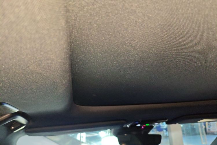 领克08 EM-P 2025款 220km 四驱性能Halo局部细节22