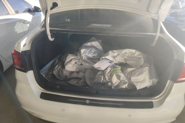 大众 2019款 朗逸启航 1.5L 自动舒适版 国VI机舱底盘23