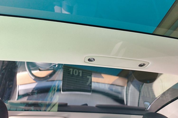 特斯拉 Model 3 2020款 改款 标准续航后驱升级版中控内饰22