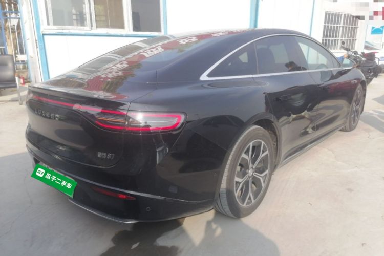 鸿蒙智行 智界S7 2025款 855km Max车身外观6005