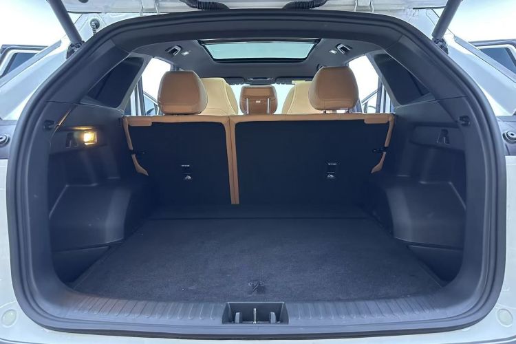 吉利银河 银河L7 2025款 EM-i 115km 探索版局部细节23