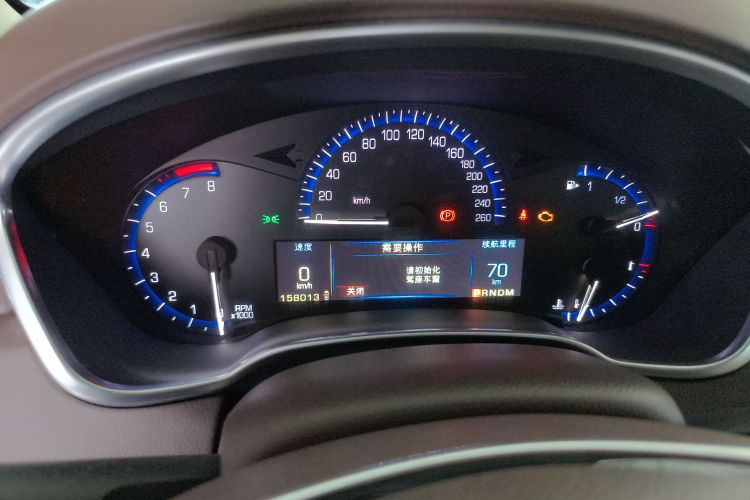 凯迪拉克SRX 2015款 3.0L 精英型中控内饰14