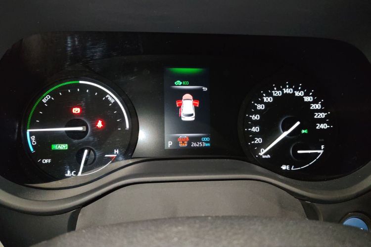 丰田 赛那SIENNA 2023款 2.5L混动 舒适版中控内饰14