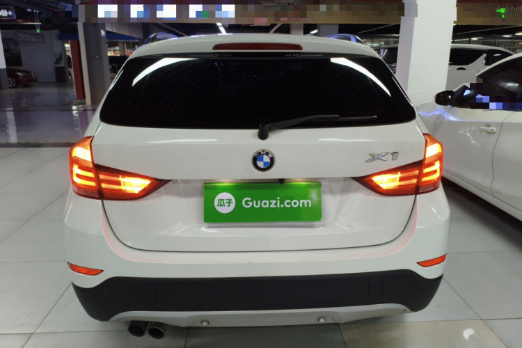 宝马X1 2014款 sDrive18i 时尚型车身外观6