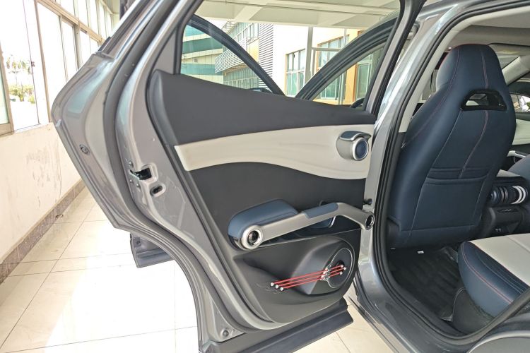 比亚迪 元PLUS 2022款 510KM 旗舰型中控内饰49