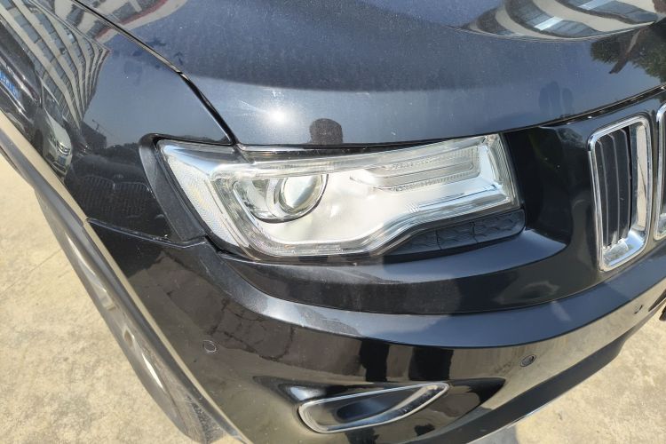 Jeep 大切诺基(进口) 2014款 3.6L 精英导航版车身外观6006