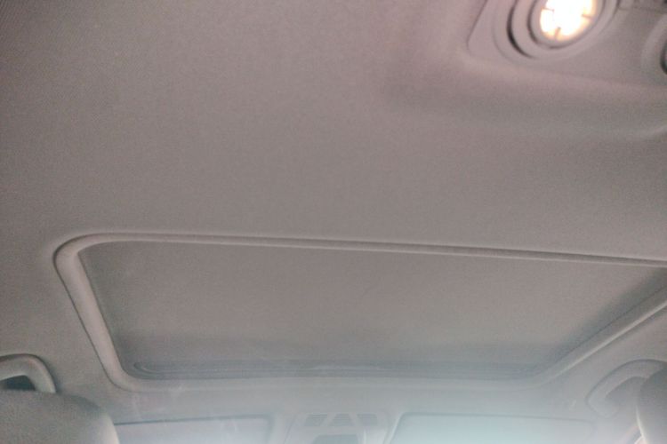 宝马3系 2016款 320Li 时尚型中控内饰22