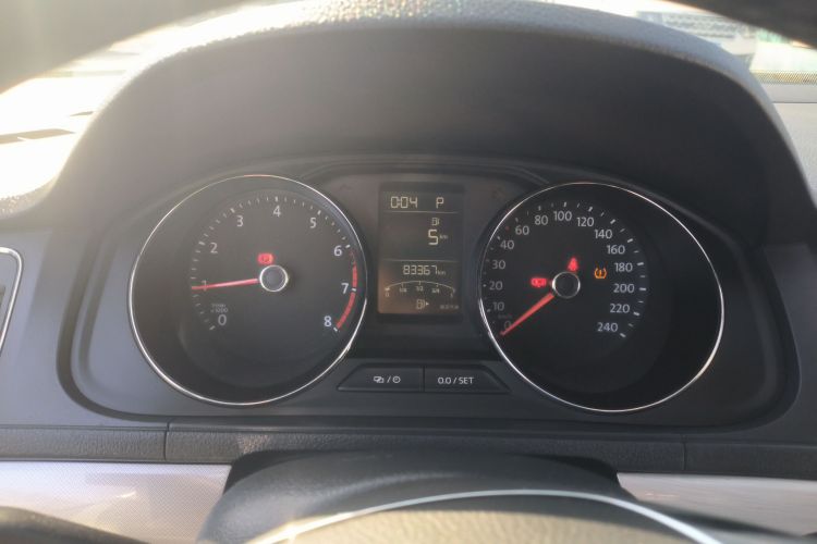 大众 朗逸 2015款 1.6L 自动舒适版中控内饰14