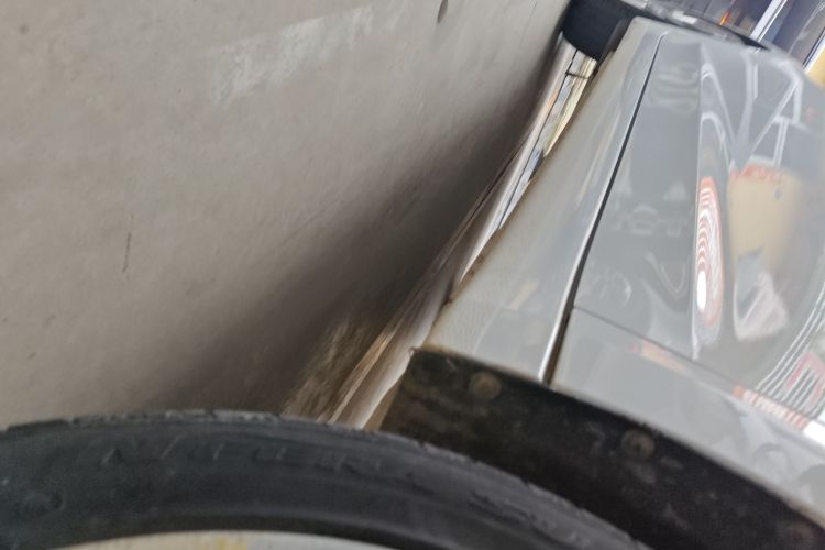 现代 领动 2016款 1.6L 自动智炫·精英型机舱底盘29