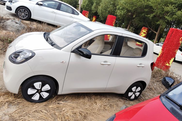 五菱汽车 宏光MINIEV 2025款 四门版 进阶款车身外观6003