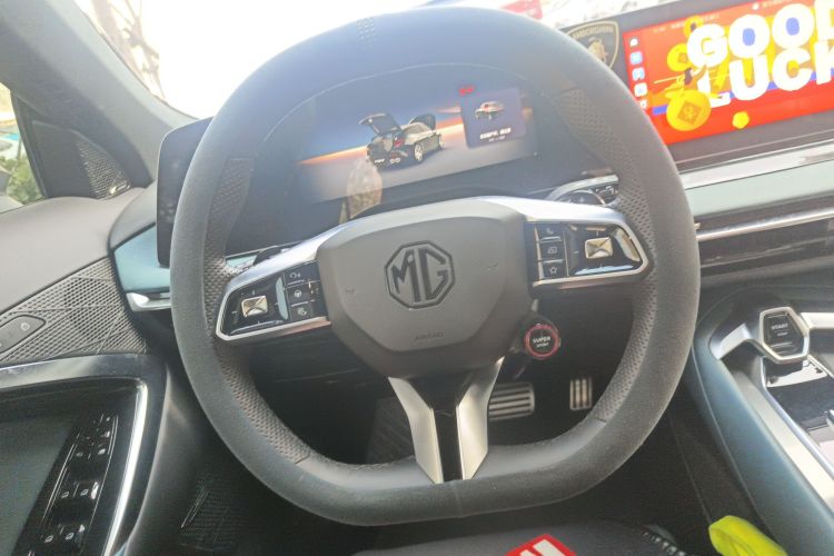 名爵 MG7 2023款 2.0T 自动猎美奢享版中控内饰13