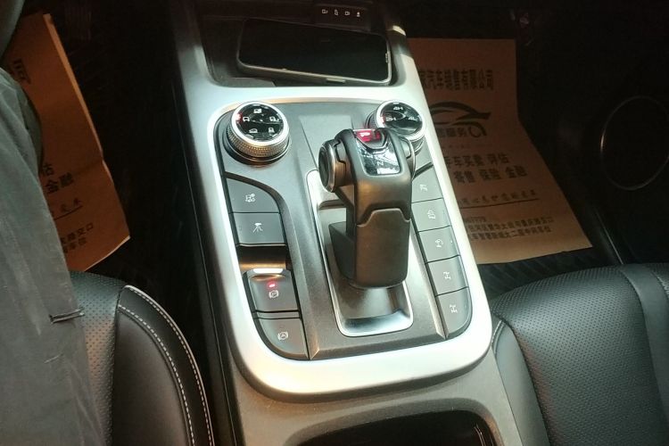 坦克300 2024款 2.0T 征服者局部细节18