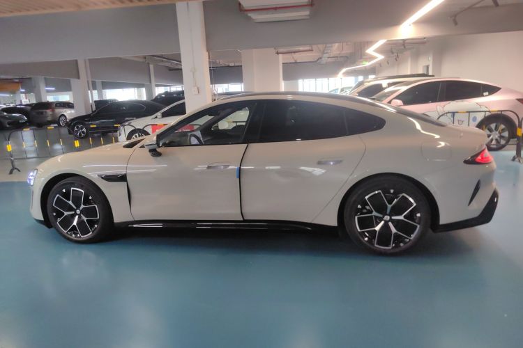 小米汽车 小米SU7 2024款 后驱长续航智驾版车身外观6003