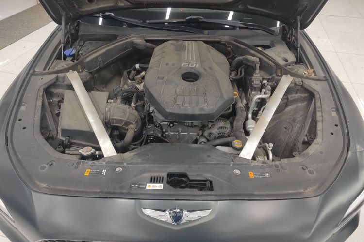 捷尼赛思G70 2021款 2.0T 四驱旗舰型机舱底盘24