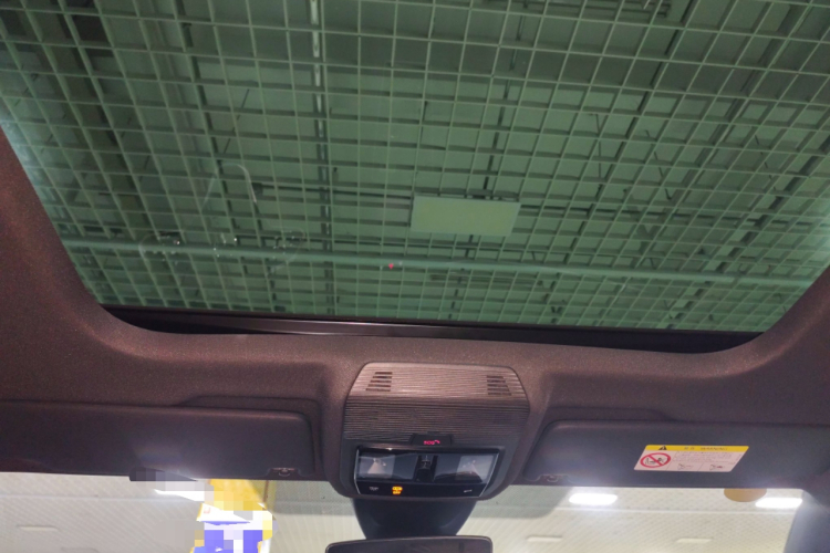 大众 高尔夫 2025款 300TSI R-Line中控内饰22