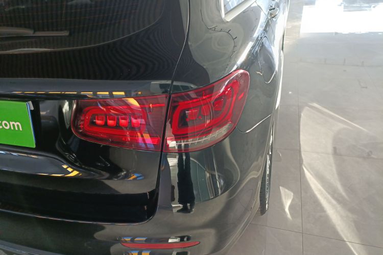 奔驰GLC 2021款 GLC 300 L 4MATIC 豪华型车身外观9