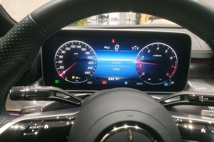 奔驰C级 2024款 改款二 C 260 L 运动版局部细节14