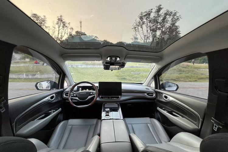 埃安 AION V 2021款 Plus 80 智领版 三元锂中控内饰22