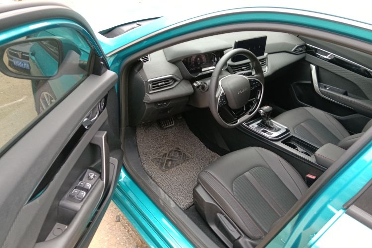 东风风神 奕炫 2020款 230T 自动炫目赛道版中控内饰20