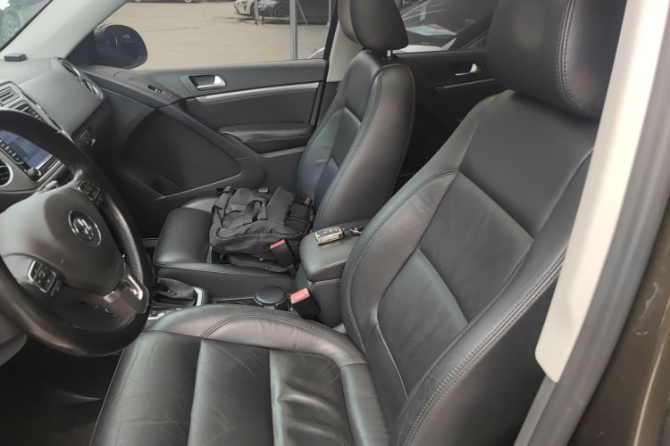 大众 途观 2015款 2.0TSI 自动四驱豪华版局部细节19