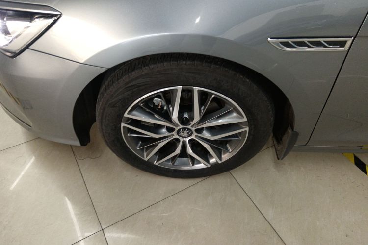 比亚迪 秦PLUS 2021款 DM-i 55KM 旗舰型车身外观6007