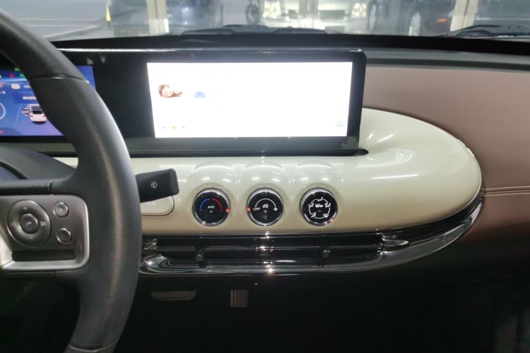 五菱汽车 五菱缤果 2023款 333km 悦享+款中控内饰16