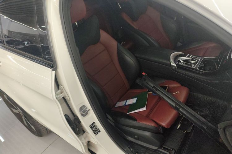 奔驰GLC轿跑 2017款 GLC 200 4MATIC 轿跑SUV局部细节41