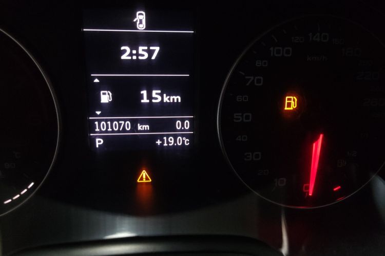 奥迪A3 2015款 Limousine 35 TFSI 百万纪念舒享型中控内饰14