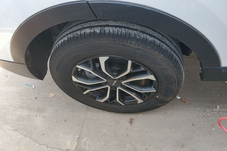 哈弗H6 2023款 国潮版 1.5T 自动都市版车身外观6008