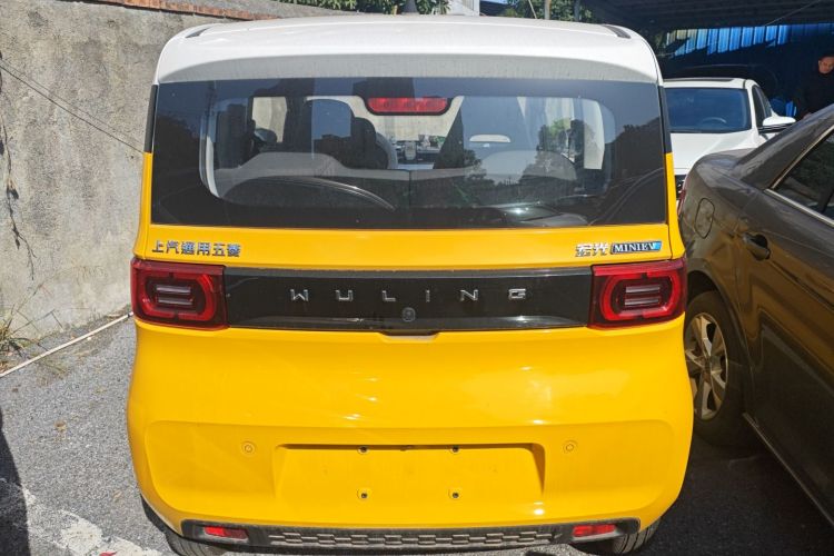 五菱汽车 宏光MINIEV 2022款 马卡龙时尚款 磷酸铁锂车身外观6