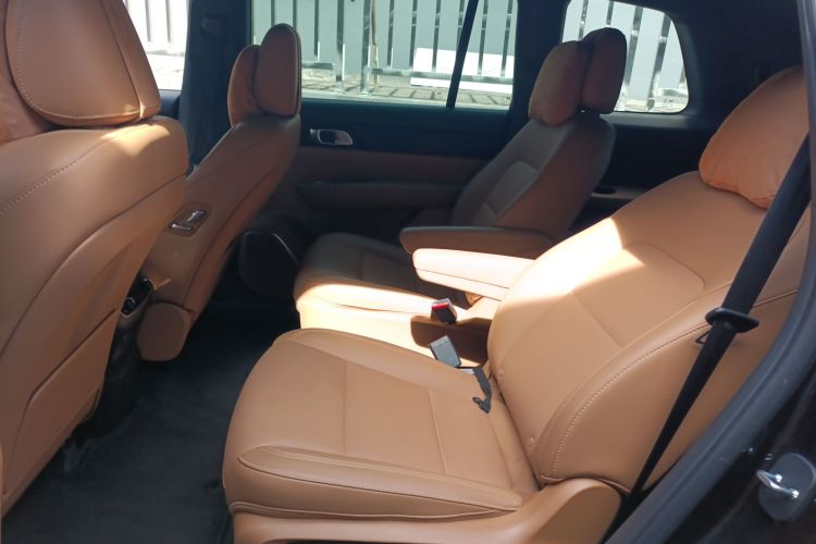 理想汽车 理想ONE 2021款 增程6座版中控内饰21