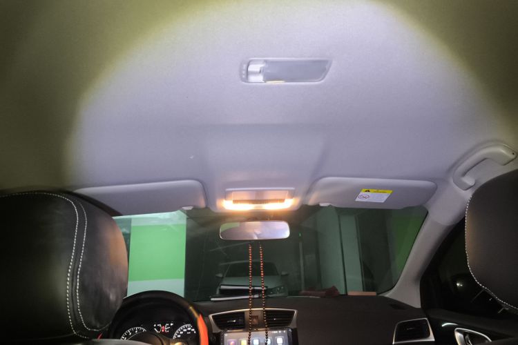 日产 轩逸 2024款 改款三 经典 1.6XE CVT舒适版中控内饰22