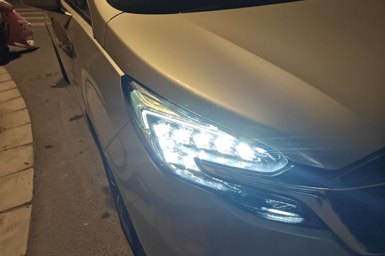 别克GL8 2021款 ES陆尊 653T 尊享型车身外观6006