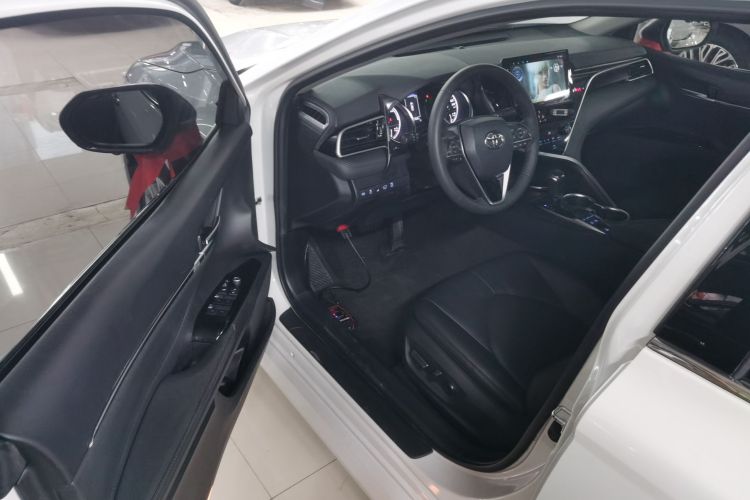 丰田 凯美瑞 2021款 双擎 2.5HGVP 领先版中控内饰20