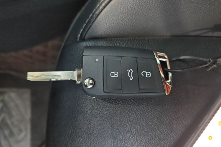 大众 速腾 2021款 280TSI DSG超越版中控内饰11