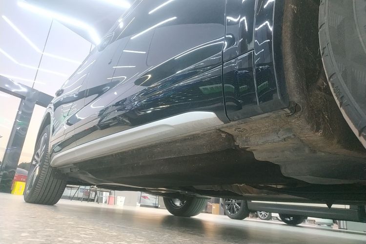 奥迪Q5L 2022款 40T 时尚动感型局部细节9001