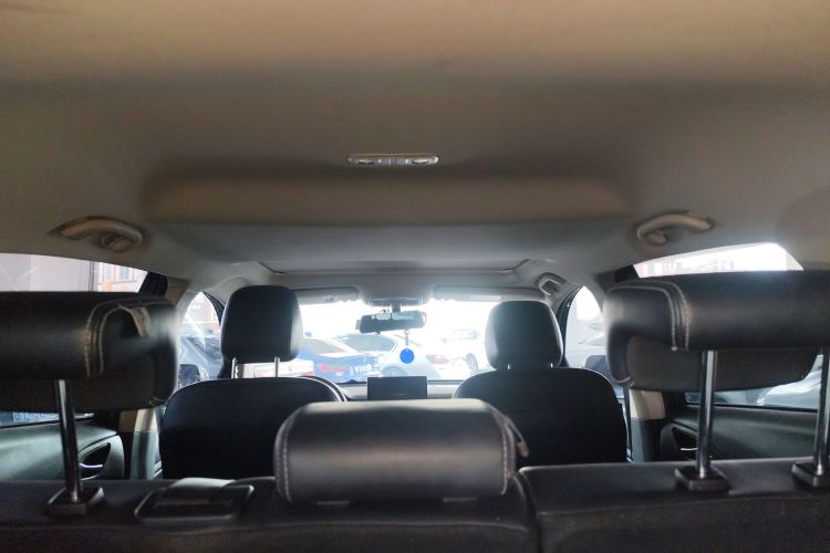 比亚迪 宋 2020款 经典版 1.5T 自动精英型局部细节22