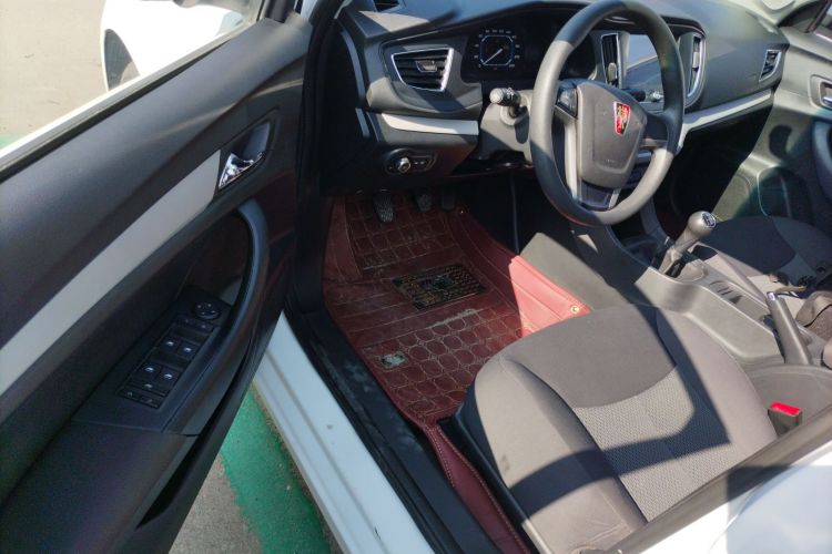 荣威360 2017款 1.5L 手动智屏版中控内饰20