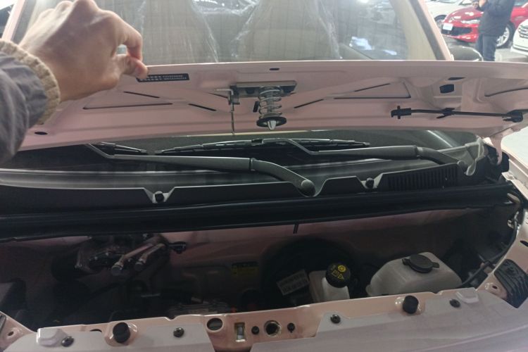 五菱汽车 宏光MINIEV 2024款 第三代 215km 青春版局部细节24