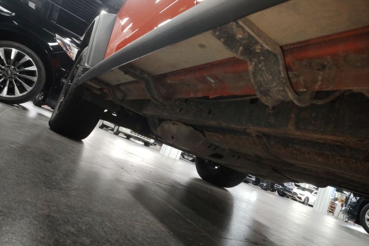 坦克300 2021款 越野版 2.0T 征服者局部细节9002